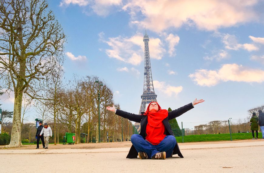 Este timpul să te îndrăgostești din nou de Turnul Eiffel