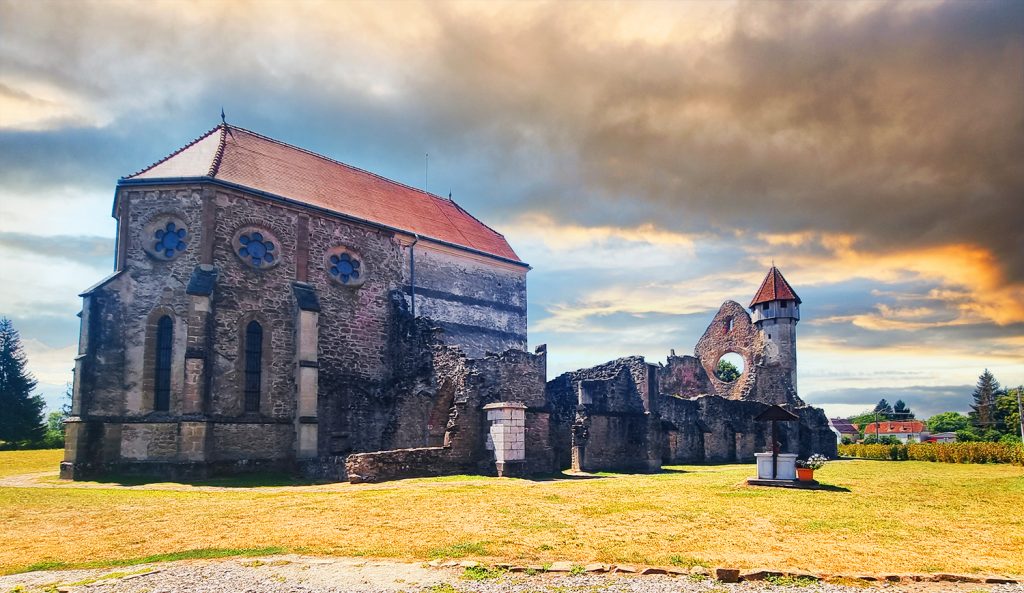 Mănăstirea Cisterciană Cârța